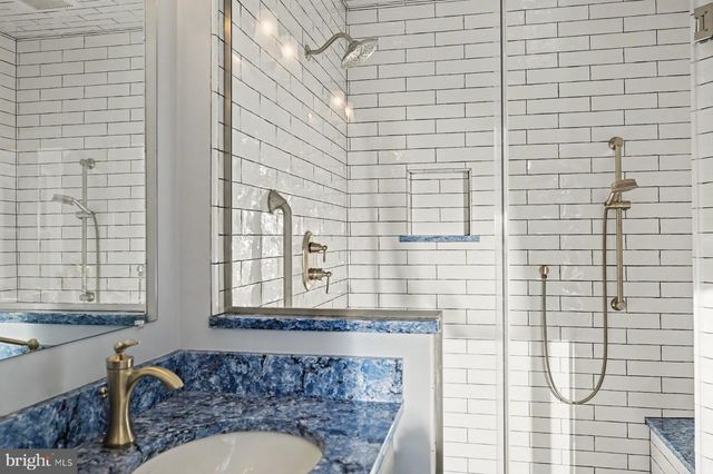 306 PAXINOSA RD W, Easton, PA 18040