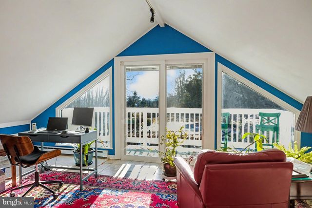 306 PAXINOSA RD W, Easton, PA 18040