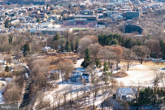 306 PAXINOSA RD W, Easton, PA 18040