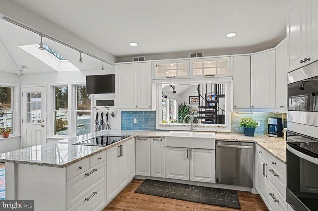 306 PAXINOSA RD W, Easton, PA 18040