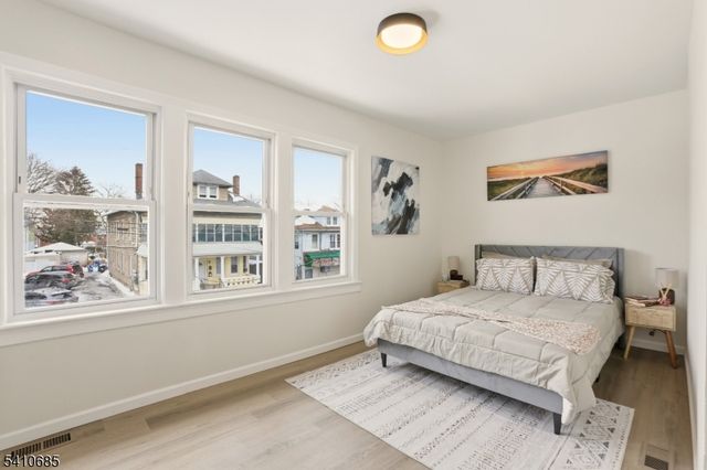 338 E 19Th St, Paterson City, NJ 07524