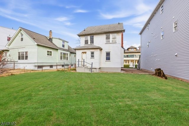338 E 19Th St, Paterson City, NJ 07524