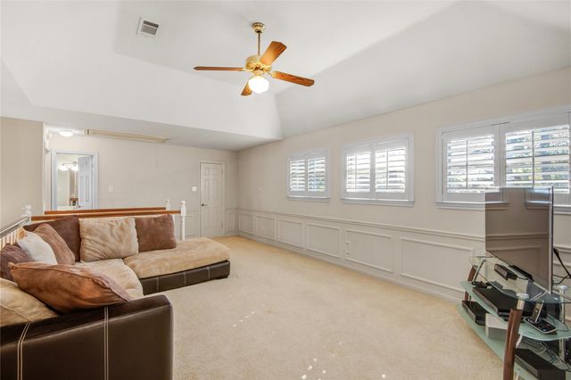 13215 Jessica Lane, Houston, TX 77069