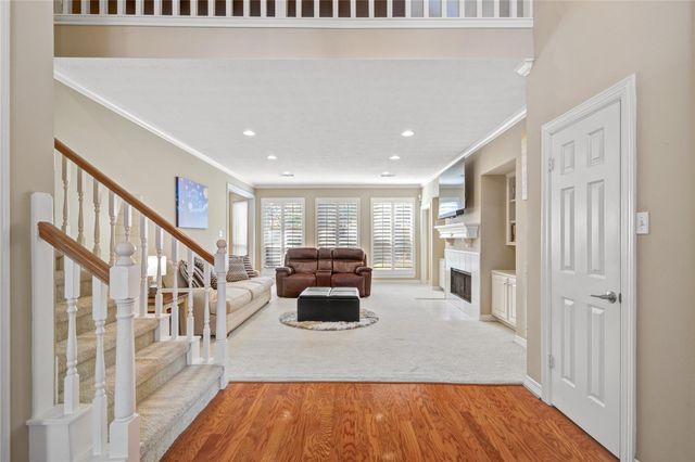 13215 Jessica Lane, Houston, TX 77069