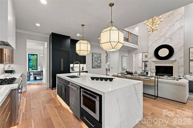4647 General Pershing Drive, Charlotte, NC 28209