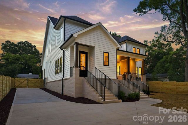 4647 General Pershing Drive, Charlotte, NC 28209