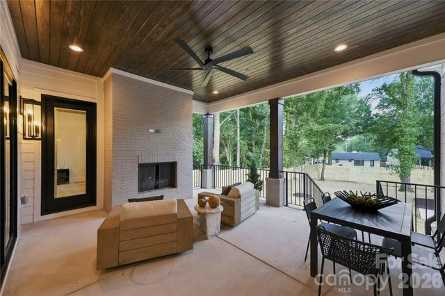 4647 General Pershing Drive, Charlotte, NC 28209