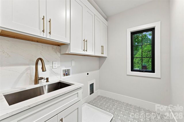 4647 General Pershing Drive, Charlotte, NC 28209