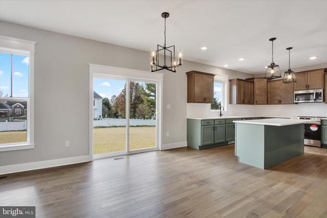 11501 PINNACLE VIEW DR, Waynesboro, PA 17268