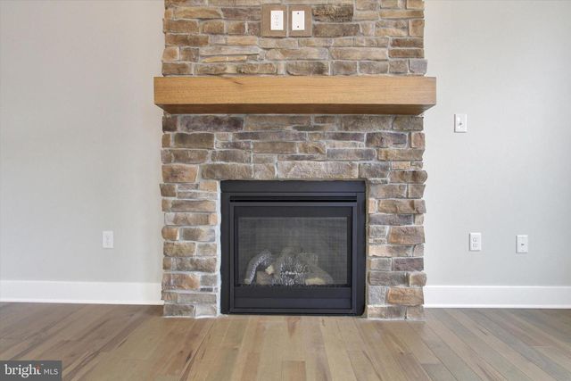 11501 PINNACLE VIEW DR, Waynesboro, PA 17268
