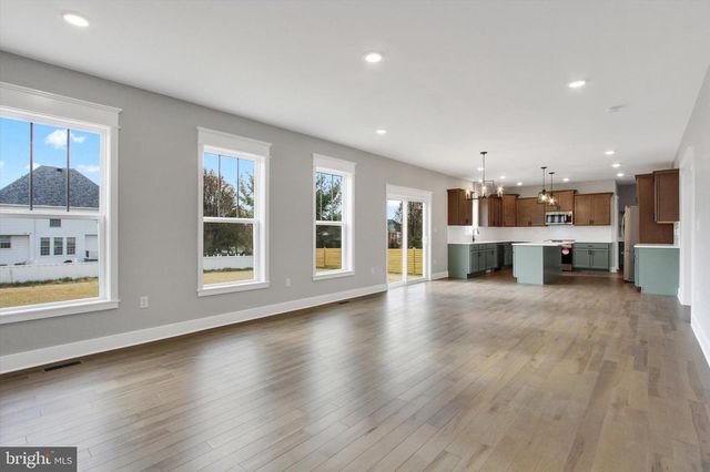 11501 PINNACLE VIEW DR, Waynesboro, PA 17268