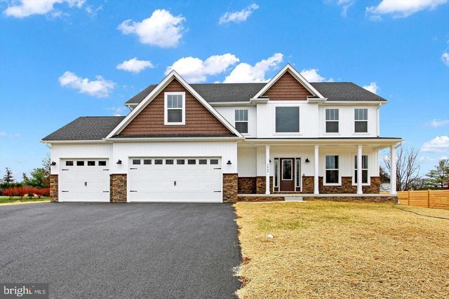 11501 PINNACLE VIEW DR, Waynesboro, PA 17268
