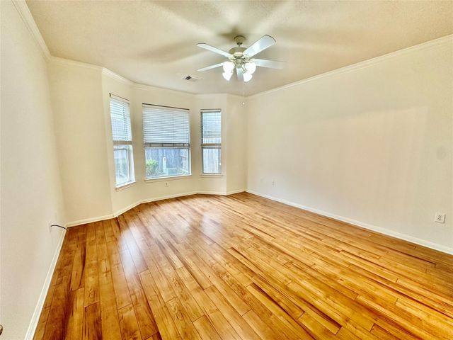 1306 Modena Drive, Pearland, TX 77581