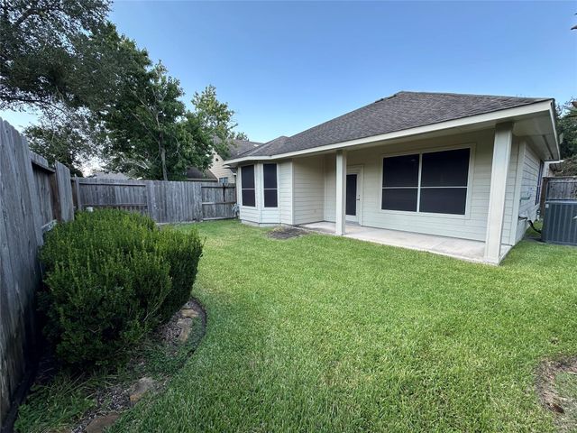 1306 Modena Drive, Pearland, TX 77581