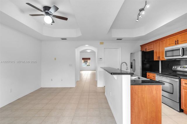 4956 Leeward Ln 3804, Dania Beach, FL 33312
