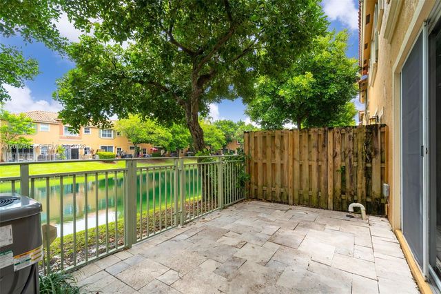 4956 Leeward Ln 3804, Dania Beach, FL 33312