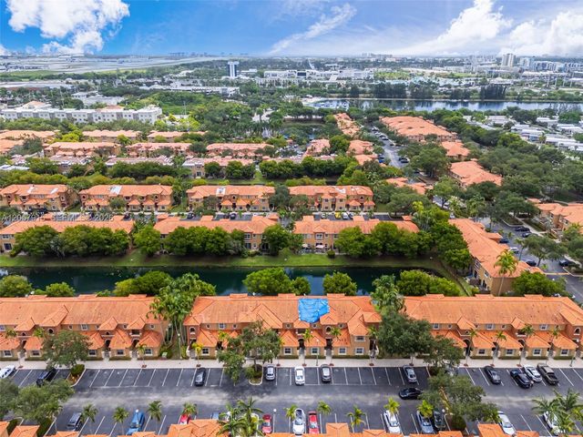 4956 Leeward Ln 3804, Dania Beach, FL 33312