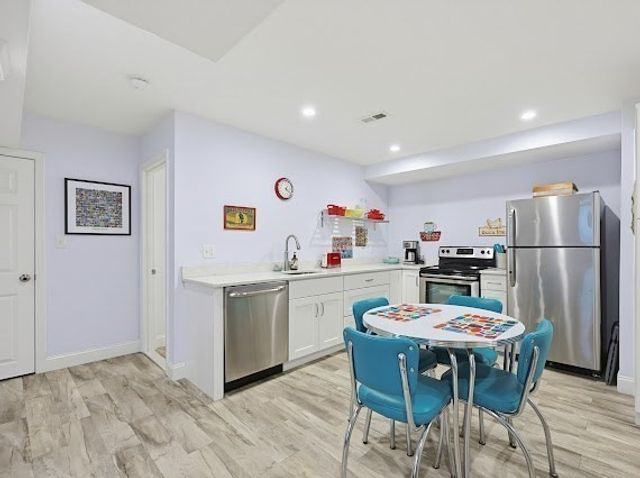 319 Cushing St, Stoughton, MA 02072