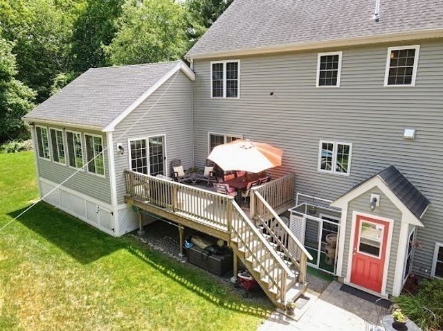 319 Cushing St, Stoughton, MA 02072