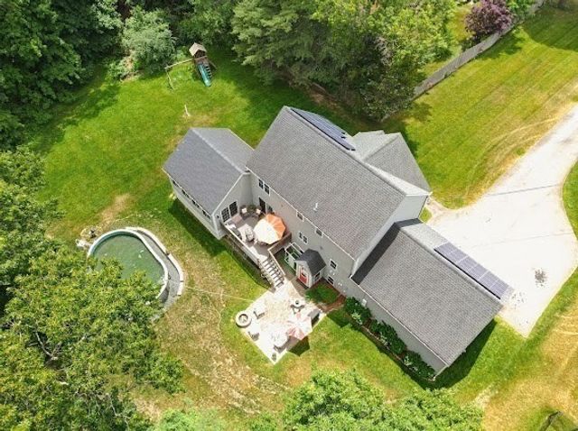 319 Cushing St, Stoughton, MA 02072