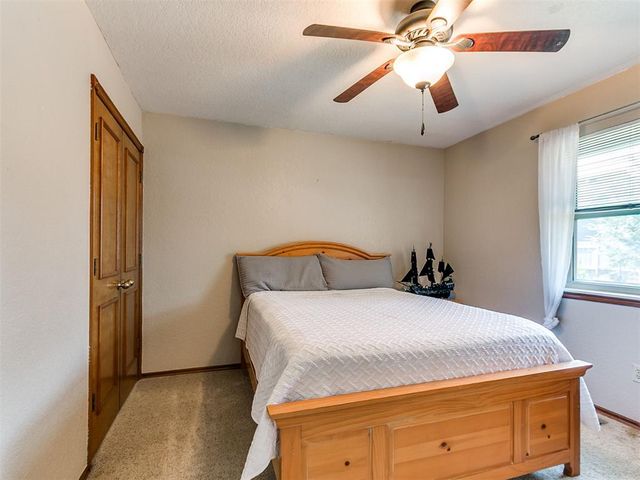 2716 NW 158th Street, Edmond, OK 73013
