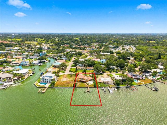 111 SHORE DRIVE, Dunedin, FL 34698