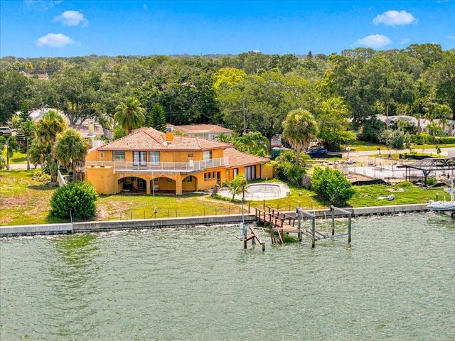 111 SHORE DRIVE, Dunedin, FL 34698