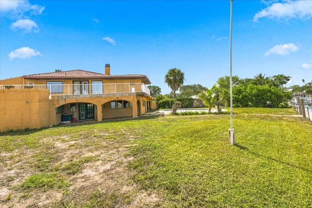 111 SHORE DRIVE, Dunedin, FL 34698