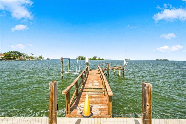 111 SHORE DRIVE, Dunedin, FL 34698