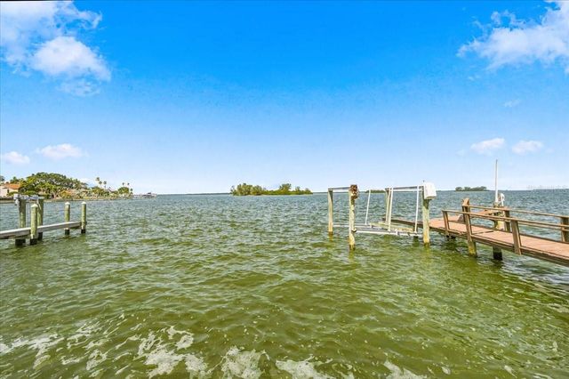111 SHORE DRIVE, Dunedin, FL 34698
