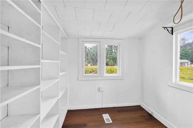 1106 NW Oak Street, Townsend, GA 31331