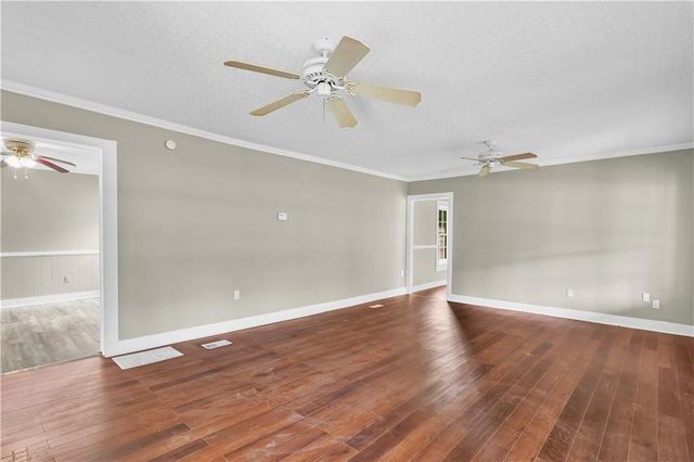 1106 NW Oak Street, Townsend, GA 31331