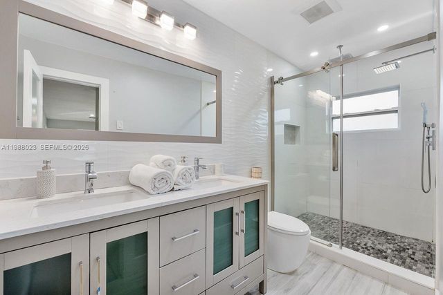 6701 NW 98th Ave, Tamarac, FL 33321