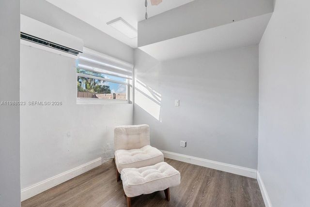 6701 NW 98th Ave, Tamarac, FL 33321