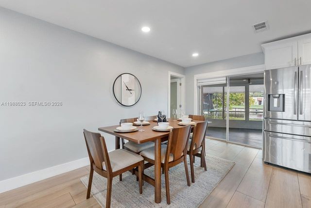 6701 NW 98th Ave, Tamarac, FL 33321