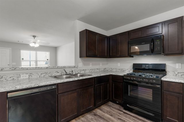 11008 N 100th East Avenue, Owasso, OK 74055