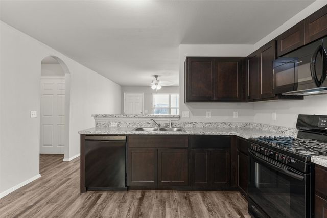 11008 N 100th East Avenue, Owasso, OK 74055
