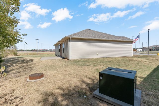 11008 N 100th East Avenue, Owasso, OK 74055