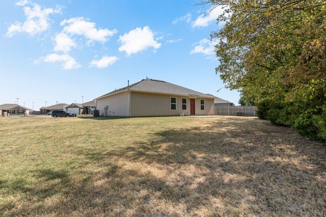 11008 N 100th East Avenue, Owasso, OK 74055