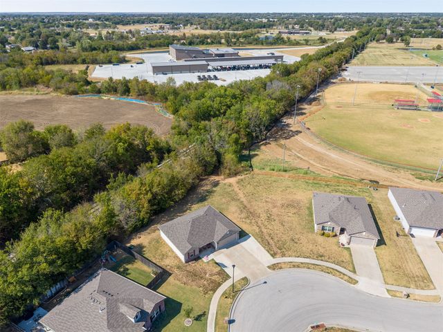 11008 N 100th East Avenue, Owasso, OK 74055