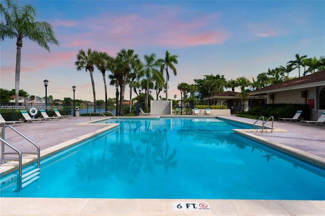 18226 Mediterranean Boulevard 516, Hialeah, FL 33015