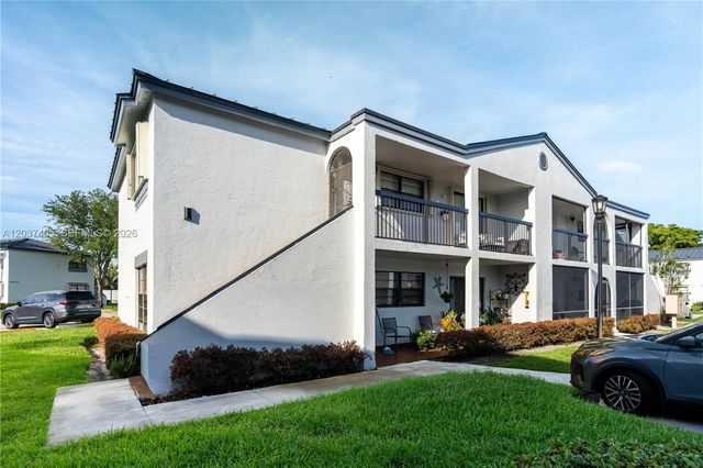 18226 Mediterranean Boulevard 516, Hialeah, FL 33015