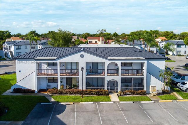 18226 Mediterranean Boulevard 516, Hialeah, FL 33015