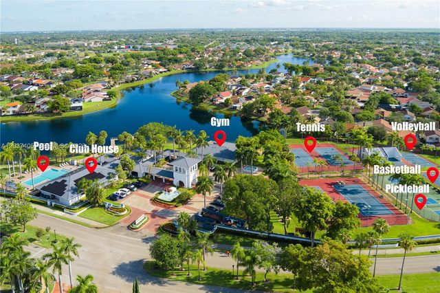 18226 Mediterranean Boulevard 516, Hialeah, FL 33015
