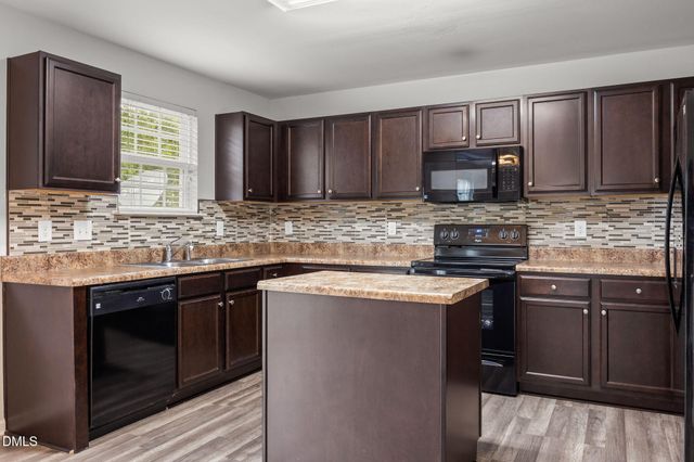 45 Crane Way, Bunnlevel, NC 28323