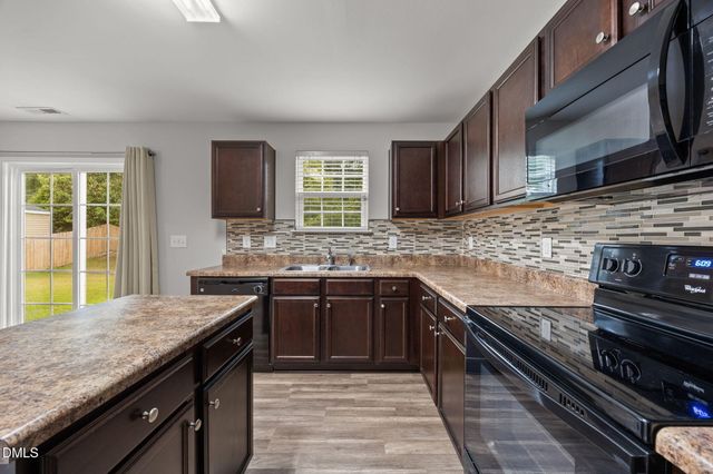 45 Crane Way, Bunnlevel, NC 28323