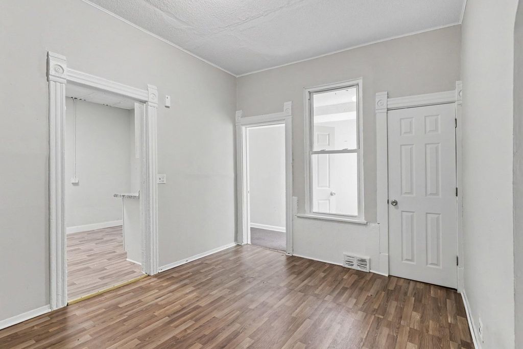 2913 18th Avenue S, Minneapolis, MN 55407 — photo 2