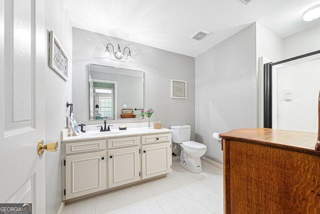 1230 Melody Lane, Hartwell, GA 30643