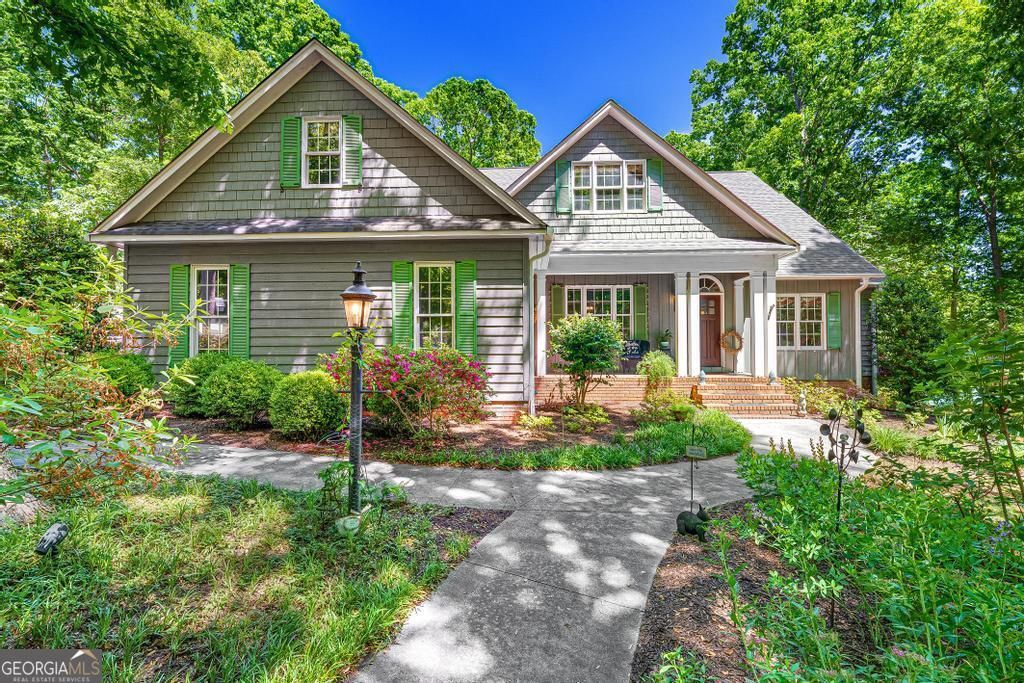 1230 Melody Lane, Hartwell, GA 30643