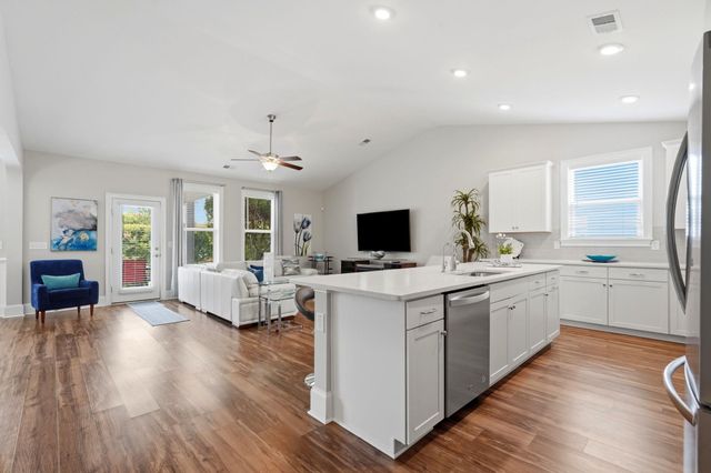 1615 Thornbury Dr., Myrtle Beach, SC 29577